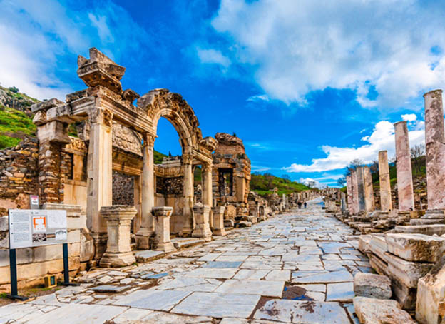 Timeless Aegean day2 temple artemis